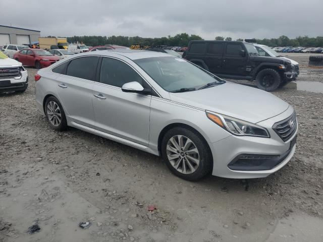 5NPE34AF2FH241870 - 2015 HYUNDAI SONATA SPORT 银色 照片 4