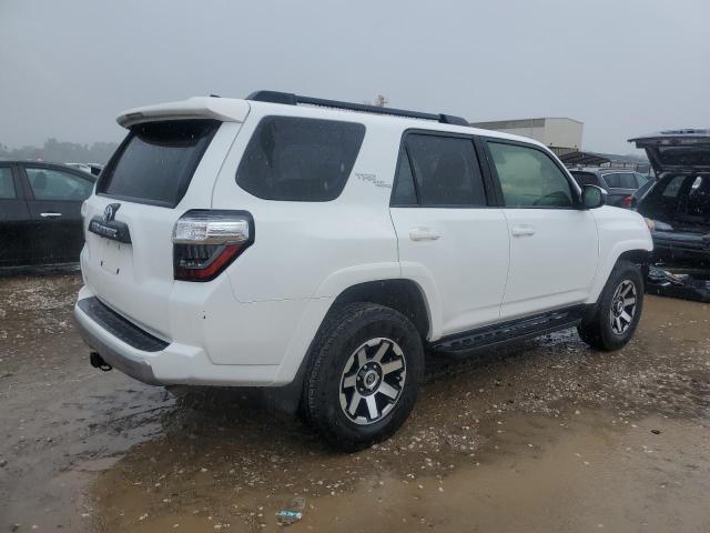 JTEPU5JRXM5869139 - 2021 TOYOTA 4RUNNER SR5/SR5 PREMIUM أبيض صورة 3