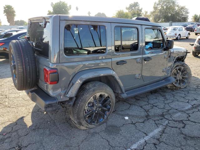 1C4JJXP65NW276487 - 2022 JEEP WRANGLER U SAHARA 4XE GRAY photo 3