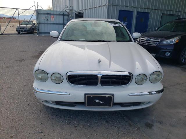 SAJWA71C14SG19651 - 2004 JAGUAR XJ8 WHITE photo 5