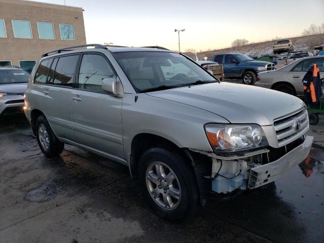 JTEEP21A640028763 - 2004 TOYOTA HIGHLANDER SILVER photo 4