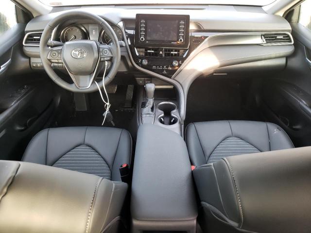 4T1G11AK8RU213474 - 2024 TOYOTA CAMRY SE NIGHT SHADE WHITE photo 8