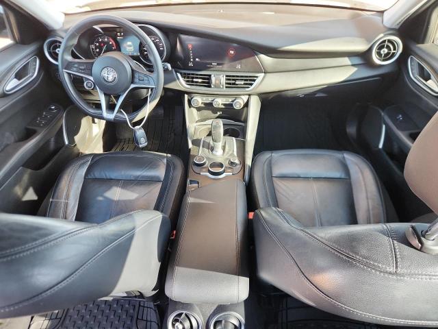 ZARFAEBN9J7583454 - 2018 ALFA ROMEO GIULIA 黑色 照片 8