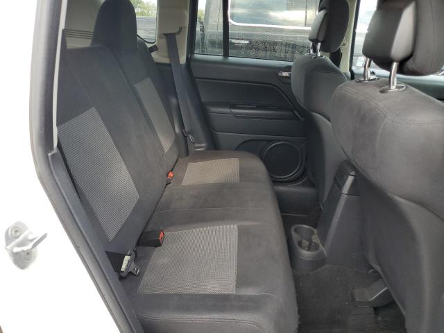 1J4NF1FB3BD249272 - 2011 JEEP COMPASS SPORT 白色 照片 11