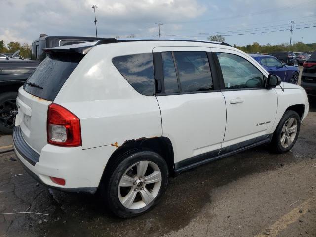 1J4NF1FB3BD249272 - 2011 JEEP COMPASS SPORT 白色 照片 3