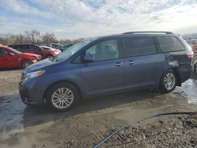 2016 TOYOTA SIENNA XLE, 