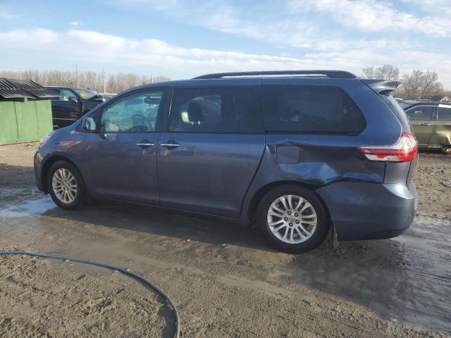 5TDYK3DCXGS701333 - 2016 TOYOTA SIENNA XLE CHARCOAL photo 2