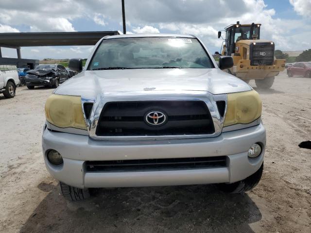 5TETU62NX5Z004562 - 2005 TOYOTA TACOMA PRERUNNER ACCESS CAB SILVER photo 5