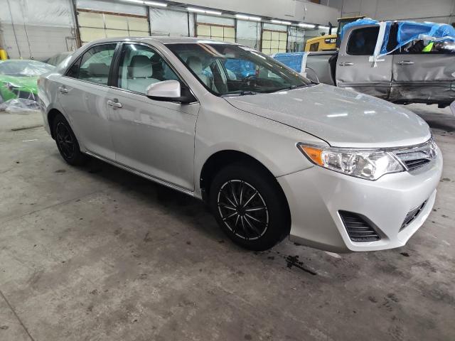 4T1BF1FKXCU146260 - 2012 TOYOTA CAMRY BASE 银色 照片 4