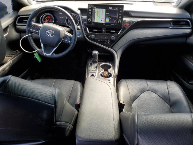 4T1F31AK2MU557574 - 2021 TOYOTA CAMRY XLE ნაცრისფერი ფოტო 8