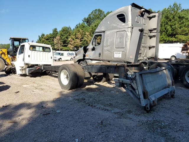 3ALACWFC9NDMV4590 - 2022 FREIGHTLINER M2 106 MEDIUM DUTY WHITE photo 2