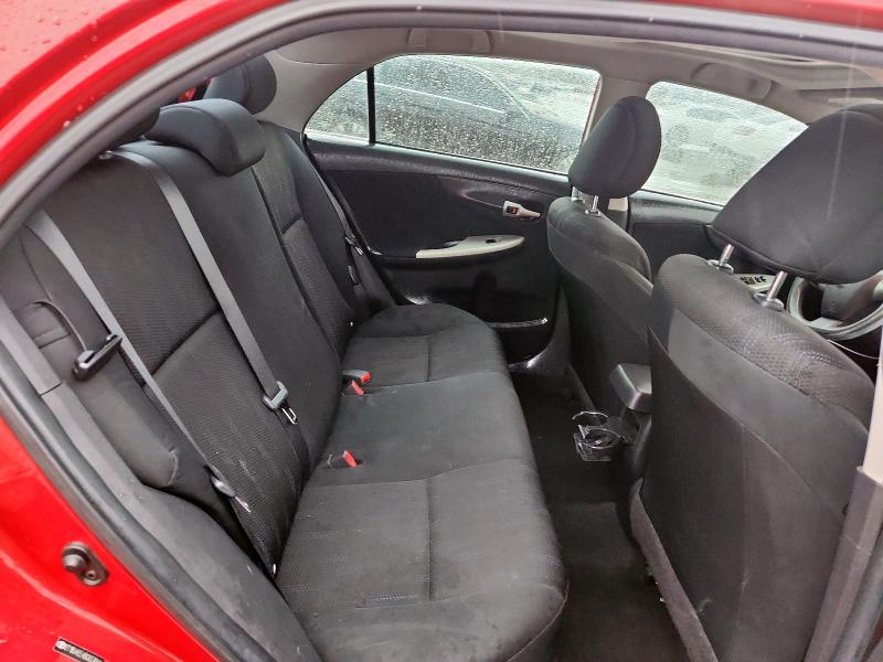 2T1BU4EE4BC653044 - 2011 TOYOTA COROLLA BASE Rot Foto 10