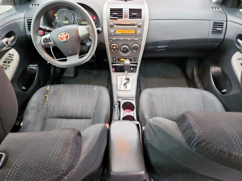 2T1BU4EE4BC653044 - 2011 TOYOTA COROLLA BASE Rot Foto 8