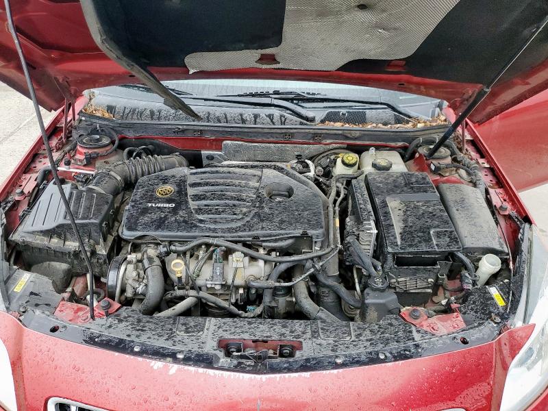 2G4GV5GV4D9220635 - 2013 BUICK REGAL GS RED photo 11