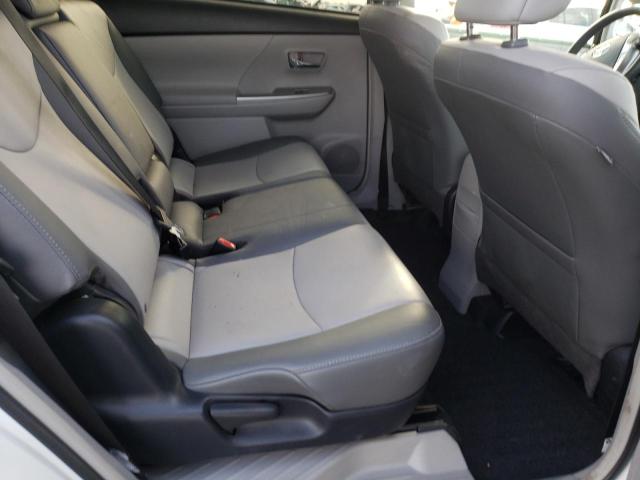 JTDZN3EU9HJ064470 - 2017 TOYOTA PRIUS V WHITE photo 10