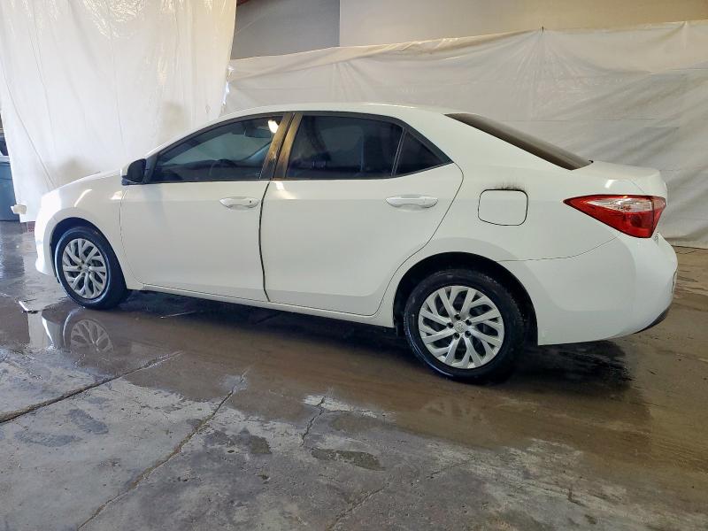 5YFBURHE2HP633828 - 2017 TOYOTA COROLLA L WHITE photo 2