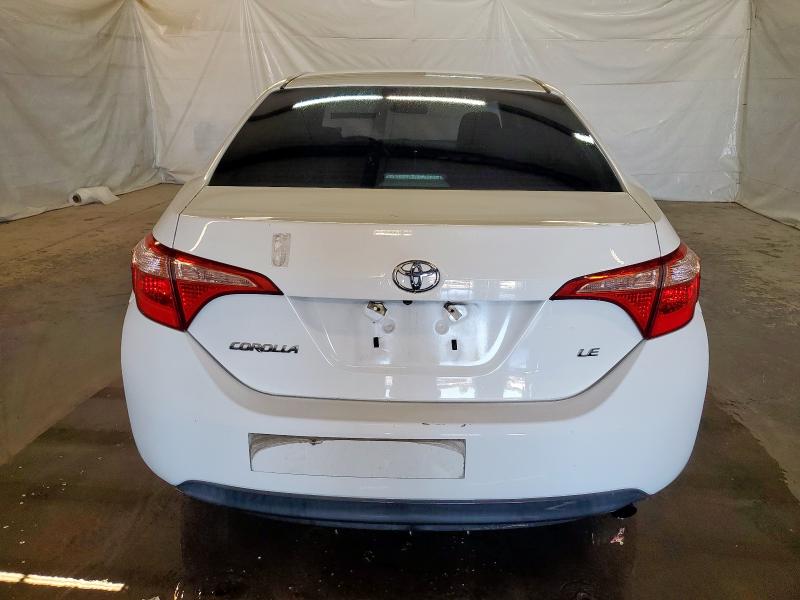 5YFBURHE2HP633134 - 2017 TOYOTA COROLLA L 白色 照片 6