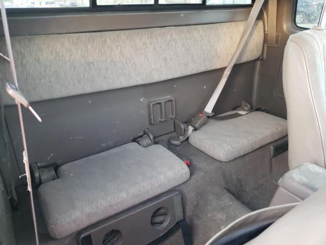 4TASM92N6XZ505505 - 1999 TOYOTA TACOMA XTRACAB PRERUNNER თეთრი ფოტო 10