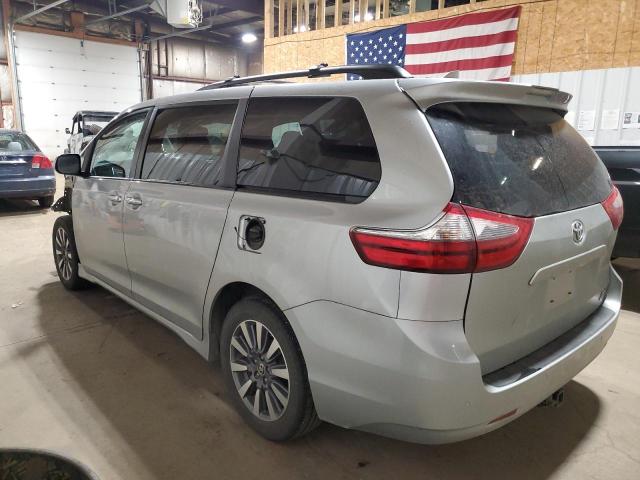 5TDDZ3DC7LS249541 - 2020 TOYOTA SIENNA XLE SILVER photo 2