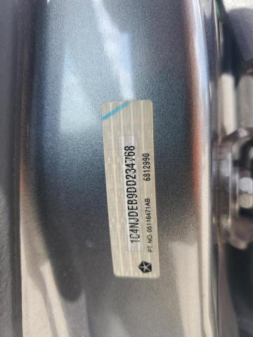 1C4NJDEB9DD234768 - 2013 JEEP COMPASS LATITUDE CHARCOAL photo 13