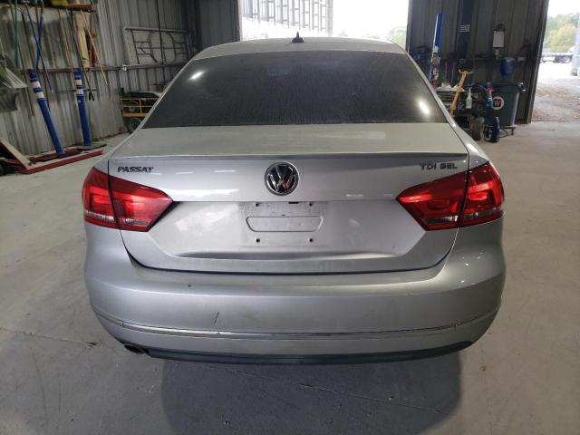 1VWCV7A39FC054045 - 2015 VOLKSWAGEN PASSAT SEL Silber Foto 6