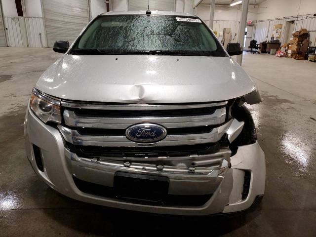 2FMDK4GC5DBA86845 - 2013 FORD EDGE SE SILVER photo 5