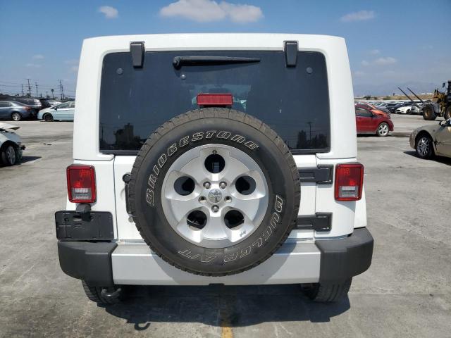 1C4HJWEG5FL732432 - 2015 JEEP WRANGLER U SAHARA WHITE photo 6