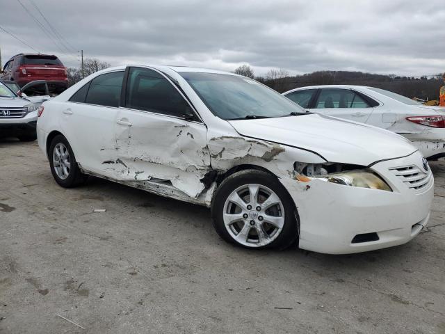 4T4BE46K39R049940 - 2009 TOYOTA CAMRY BASE WHITE photo 4