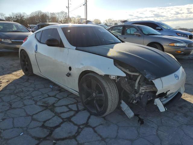 JN1AZ44E89M410304 - 2009 NISSAN 370Z WHITE photo 4