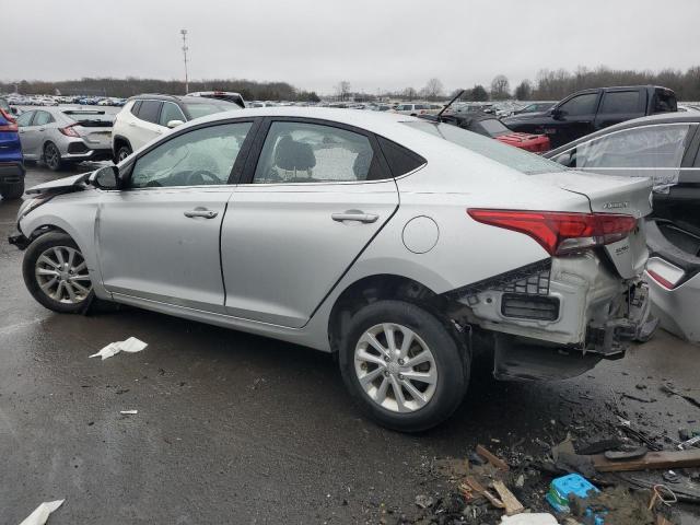 3KPC24A3XKE071143 - 2019 HYUNDAI ACCENT SE SILVER photo 2