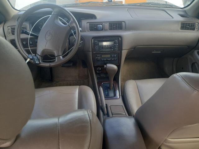 4T1BF28K0YU946303 - 2000 TOYOTA CAMRY LE WHITE photo 8