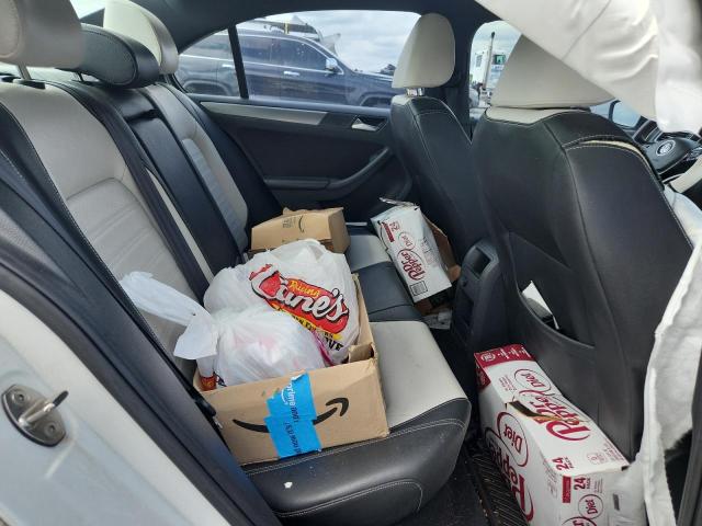 3VWD17AJ6GM267369 - 2016 VOLKSWAGEN JETTA SPORT 白色 照片 10