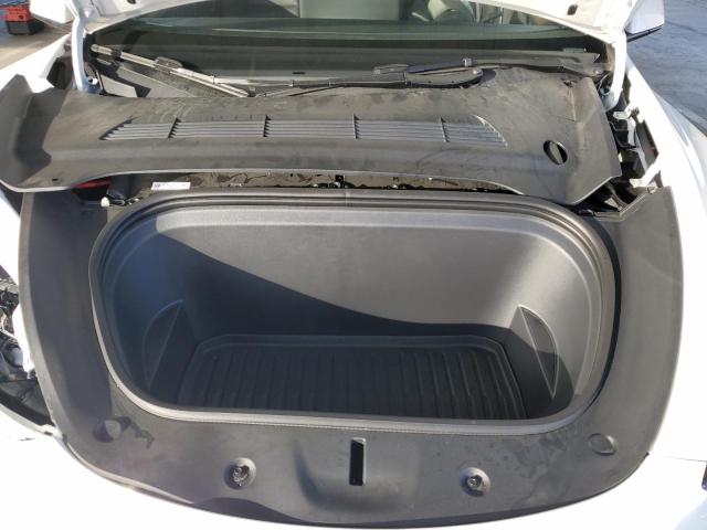 7SAYGDED3RF111452 - 2024 TESLA MODEL Y Білий фото 11