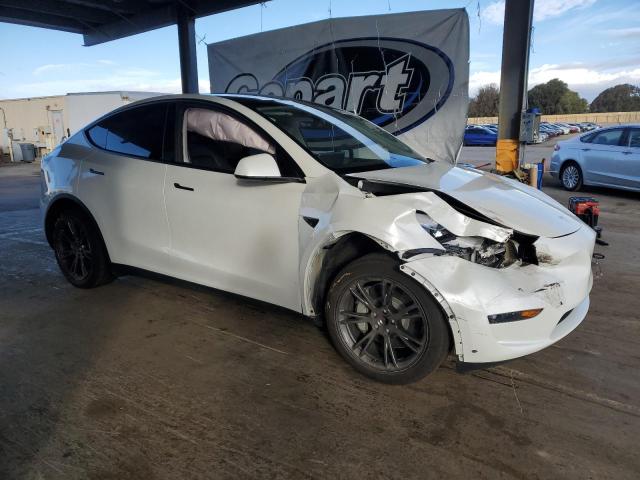 7SAYGDED3RF111452 - 2024 TESLA MODEL Y Білий фото 4