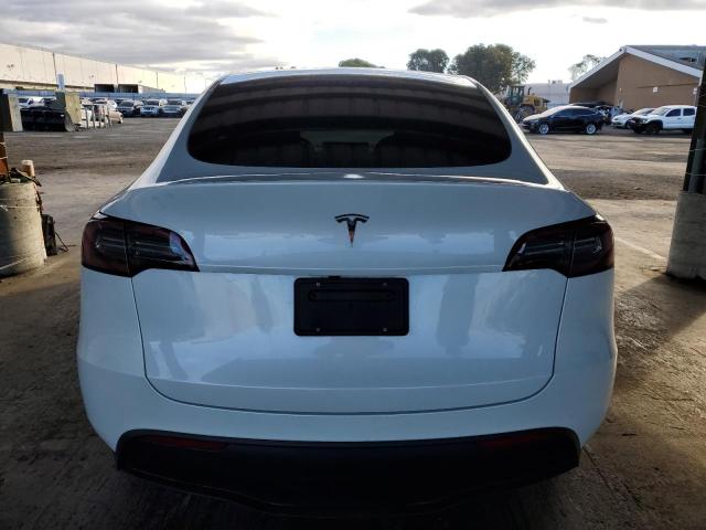 7SAYGDED3RF111452 - 2024 TESLA MODEL Y Білий фото 6