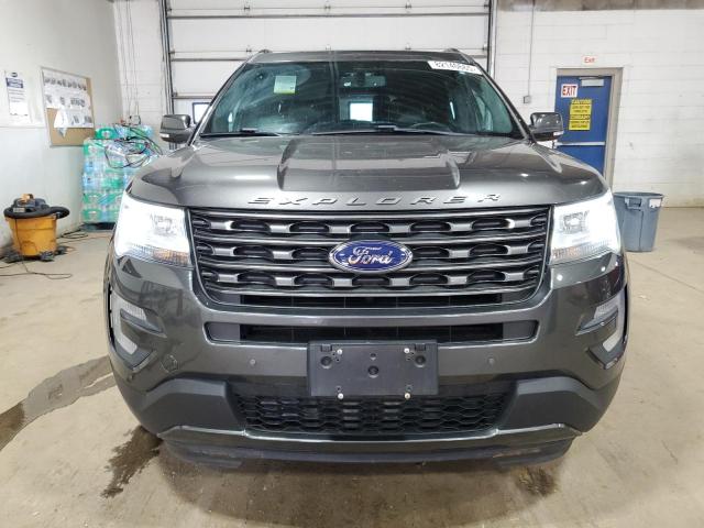 1FM5K8D82HGC75995 - 2017 FORD EXPLORER XLT GRAY photo 5