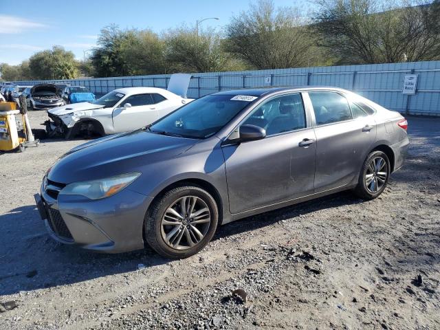 4T1BF1FK1GU581769 - 2016 TOYOTA CAMRY LE GRAY photo 1