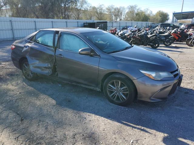 4T1BF1FK1GU581769 - 2016 TOYOTA CAMRY LE GRAY photo 4