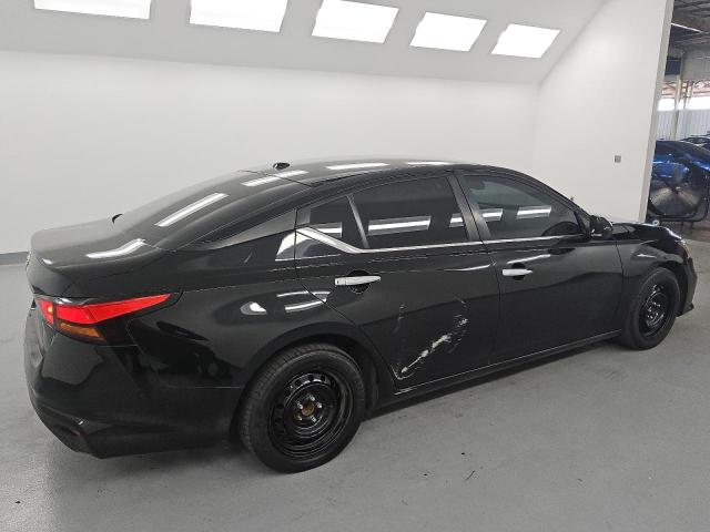 1N4BL4BV6LC202835 - 2020 NISSAN ALTIMA S BLACK photo 3