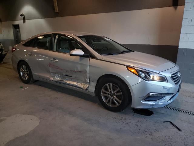 5NPE24AFXFH246544 - 2015 HYUNDAI SONATA SE SILVER photo 4