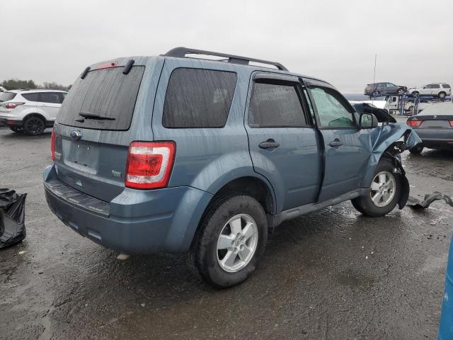 1FMCU9DG3CKB99868 - 2012 FORD ESCAPE XLT BLUE photo 3