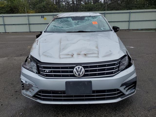 1VWDT7A30HC044999 - 2017 VOLKSWAGEN PASSAT R-LINE Серебристый фото 5