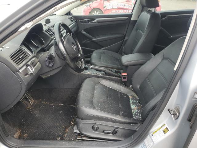 1VWDT7A30HC044999 - 2017 VOLKSWAGEN PASSAT R-LINE Серебристый фото 7