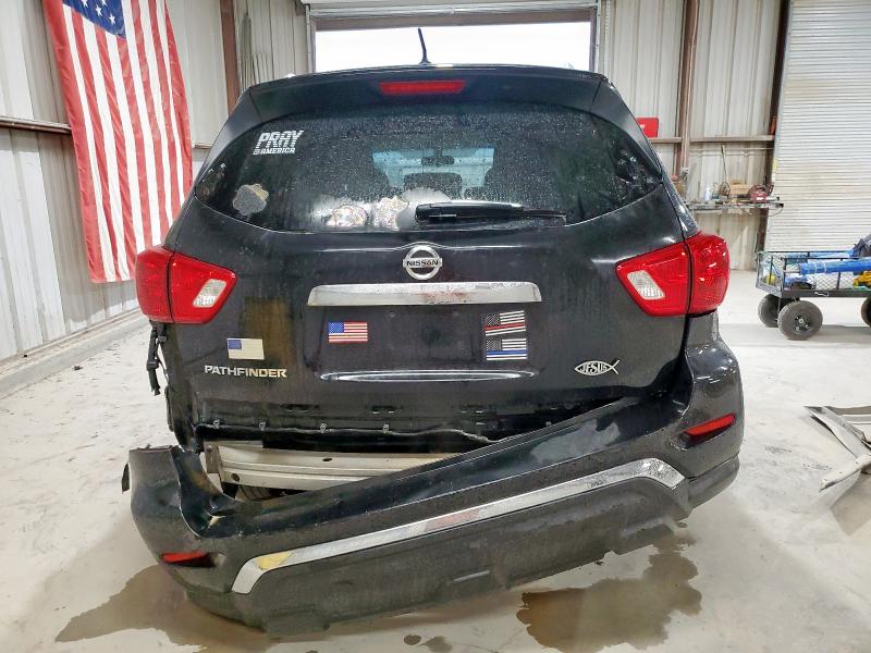 5N1DR2MN5JC644503 - 2018 NISSAN PATHFINDER S Czarny zdjęcie 6