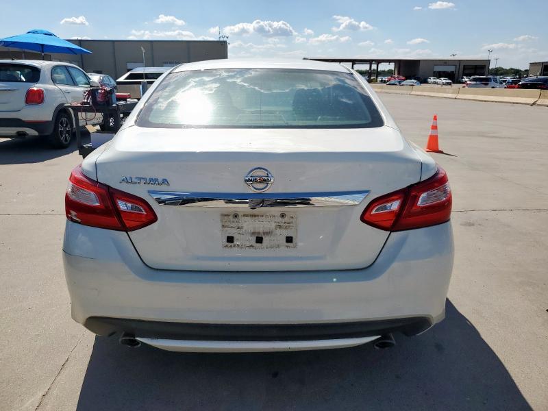 1N4AL3AP8HC110500 - 2017 NISS ALTIMA 2.5 WHITE photo 6