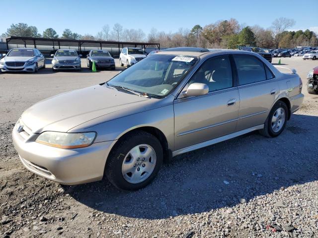 1HGCG16582A046112 - 2002 HONDA ACCORD EX TAN photo 1