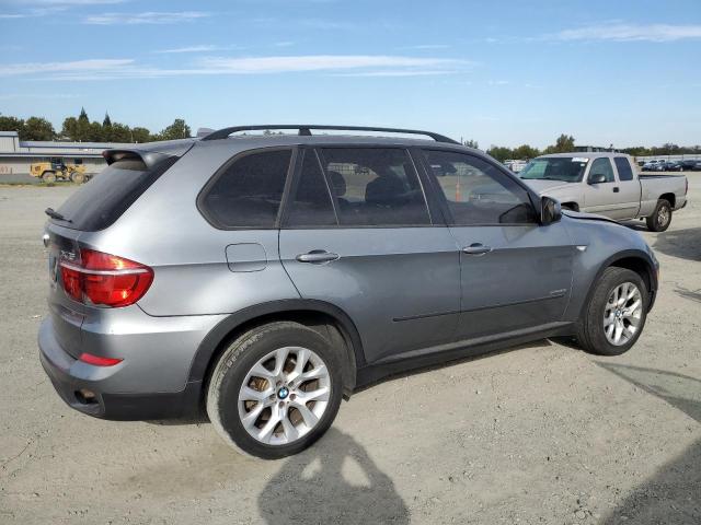 5UXZV4C56BL401060 - 2011 BMW X5 XDRIVE35I CHARCOAL photo 3