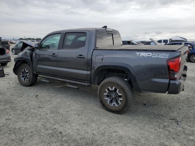 3TMCZ5ANXJM171203 - 2018 TOYOTA TACOMA DOUBLE CAB ნაცრისფერი ფოტო 2
