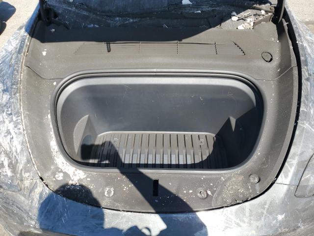 7SAYGDEEXPF847021 - 2023 TESLA MODEL Y Boz foto 12