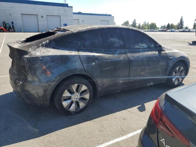 7SAYGDEEXPF847021 - 2023 TESLA MODEL Y Boz foto 3